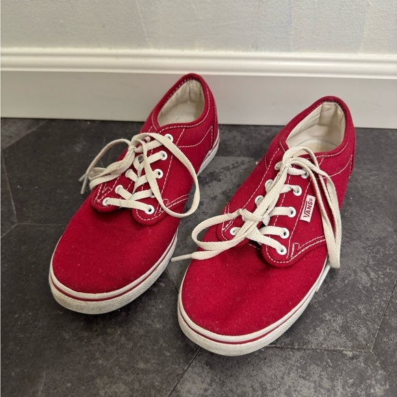 Vans Shoes - Vans Classic off the wall Pro Low Top Skate Shoes Canvas Red Women’s